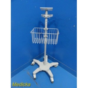 https://www.themedicka.com/11958-133342-thickbox/cas-medical-p-n-01-02-0172g-casmed-740-series-patient-monitor-mobile-stand27028.jpg