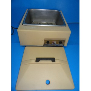 https://www.themedicka.com/1591-16595-thickbox/allied-fisher-scientific-model-137-15-458-112-versa-bath-water-bath-3653.jpg