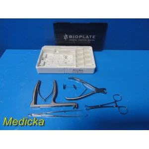 https://www.themedicka.com/19479-225838-thickbox/codman-bioplate-cranial-fix-system-instruments-set-w-carrying-case-33713.jpg