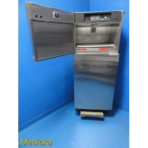 https://www.themedicka.com/20313-241854-thickbox/steris-amsco-model-m70wcsi-dual-chamber-cabinet-solution-warming-unit-34732.jpg