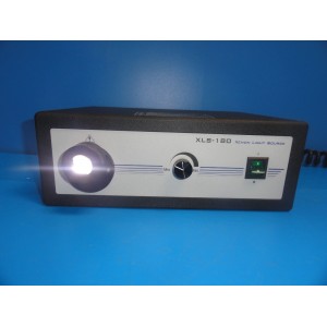 https://www.themedicka.com/2042-21347-thickbox/sunoptic-technologies-cuda-fiberoptics-xls-180-xenon-light-source-250-watt6015.jpg