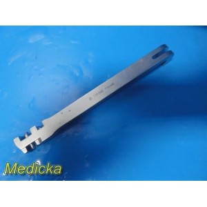 https://www.themedicka.com/21916-267044-thickbox/oem-ortho-329080-bending-iron-tool-closed-190mmfor-35-45mm-plate37612.jpg