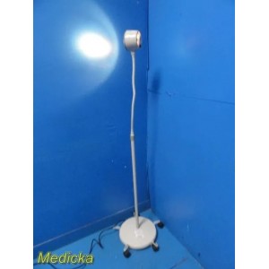 https://www.themedicka.com/22601-278319-thickbox/midmark-ritter-152-001-exam-light-medical-procedure-lamp-tested-36463.jpg
