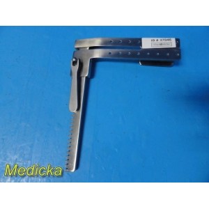 https://www.themedicka.com/22707-280112-thickbox/finochietto-rib-spreader-retractor-adjustable-arms-surgical-instrument-37046.jpg