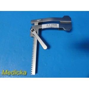 https://www.themedicka.com/22708-280126-thickbox/pilling-34-1326-finochietto-retractor-1-7-8-spread-5-8-x-1-2-blades-37049.jpg