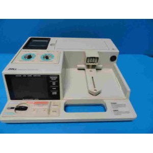 https://www.themedicka.com/2430-25619-thickbox/zoll-pd-1400-defibrillator.jpg