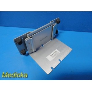 https://www.themedicka.com/26356-336441-thickbox/datascope-0406-00-0544b-power-adapter-plate-0997-00-0296a-holding-mount-38855.jpg