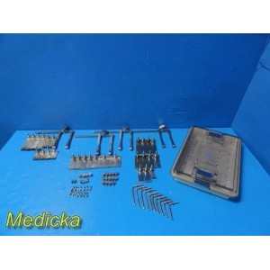 https://www.themedicka.com/26370-336598-thickbox/codman-aesculap-v-mueller-scoville-neuro-retractor-set-w-tray-91-pcs-37606.jpg