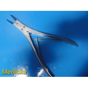 https://www.themedicka.com/26423-337263-thickbox/bd-v-muller-rh1722-rowland-hump-forceps-da-ol-7-saw-length-1-32686.jpg