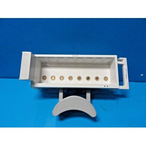 https://www.themedicka.com/4090-43133-thickbox/philips-intilivue-m8048a-module-rack-w-pole-mount-option-250e0-15295-96.jpg