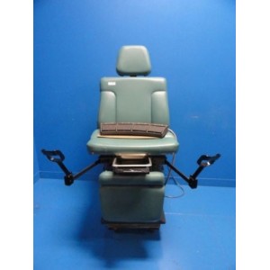 https://www.themedicka.com/4157-43866-thickbox/ritter-midmark-75l-119-014-powered-exam-procedure-table-w-foot-control-15929.jpg