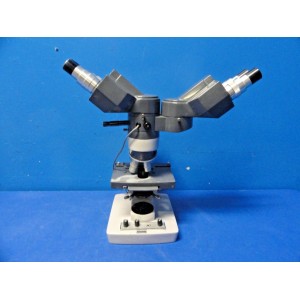 https://www.themedicka.com/4211-44478-thickbox/american-opitical-1130-microstar-microscope-w-dual-heads-4-objectives15958.jpg