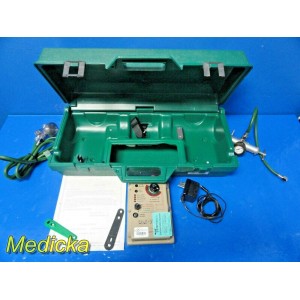 https://www.themedicka.com/6293-68473-thickbox/impact-706-uni-vent-transport-ventilator-w-case-hose-regulator-adapter17863.jpg