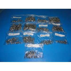 https://www.themedicka.com/811-8636-thickbox/piling-tracheostomy-tube-obturattors-plugs-lot-of-321-2690.jpg